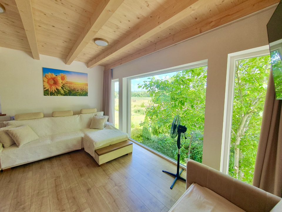Apartament orzechowy